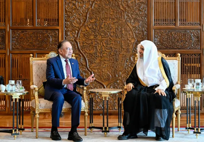 Le Premier ministre de Malaisie reçoit le Secrétaire général de la Ligue islamique mondiale