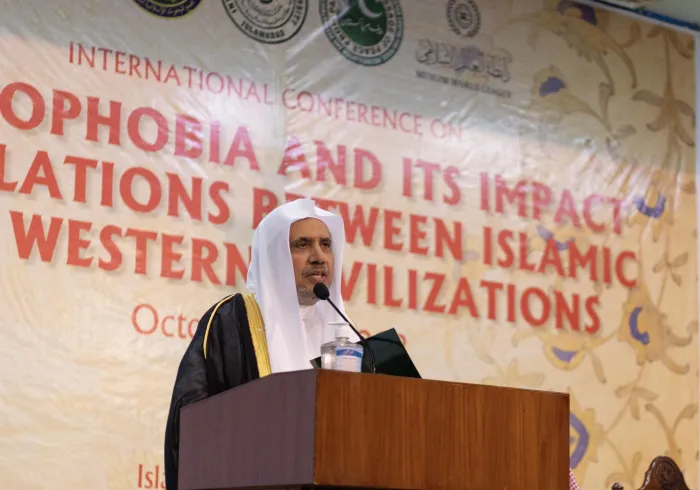 Les résultats de la Conférence internationale du Pakistan, parrainée par la Ligueislamiquemondiale il y a deux ans, ont constitué une étape importante pour contribuer au renforcement de l'action islamique commune dans la lutte contre la haine de  l’Islam.