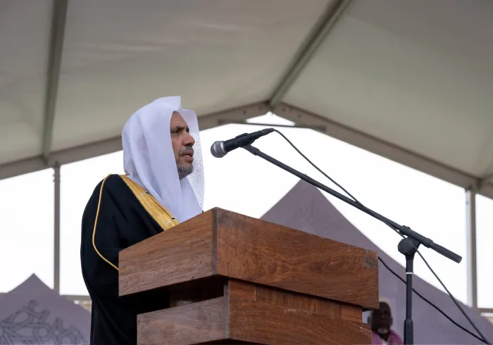 Cheikh Alissa a souligné l’importance de ces concours pour raviver l’esprit de compétition entre les mémorisateurs du Saint Coran et renforcer leur rôle au sein de la société
