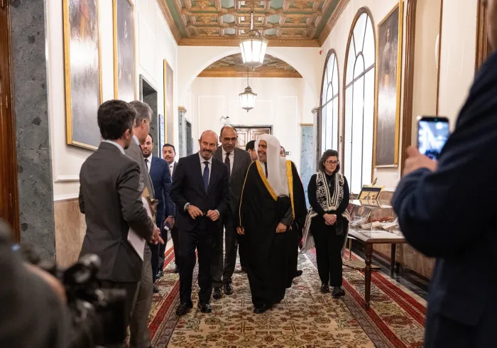 في 28 جمادى الأولى 1447هـ الموافق 19 نوفمبر 2025م، جرى الاحتفاء بـ "وثيقة مكة المكرمة" بوصفها أوّلَ وثيقةٍ إسلاميةٍ يُحتفى بها في مجلس الشيوخ الإسباني.