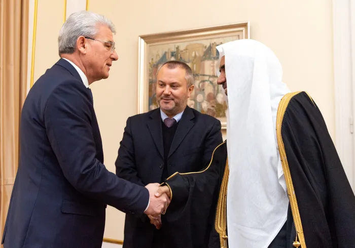 HE Dr. Mohammad Alissa meets with political & cultural leaders around the world
