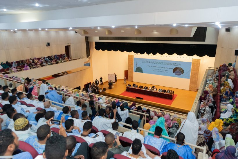 أكبرُ تجمع علمائي إسلامي إفريقي يبرز القيم الأخلاقية في السيرة النبوية بحضور ومشاركة رئيسية لمعالي الأمين العام رئيس هيئة علماء المسلمين الشيخ د. محمد العيسى‬⁩ وعلماء 50 دولةً في طليعتهم المفتون وكبار العلماء والوزراء في الدول الإسلامية