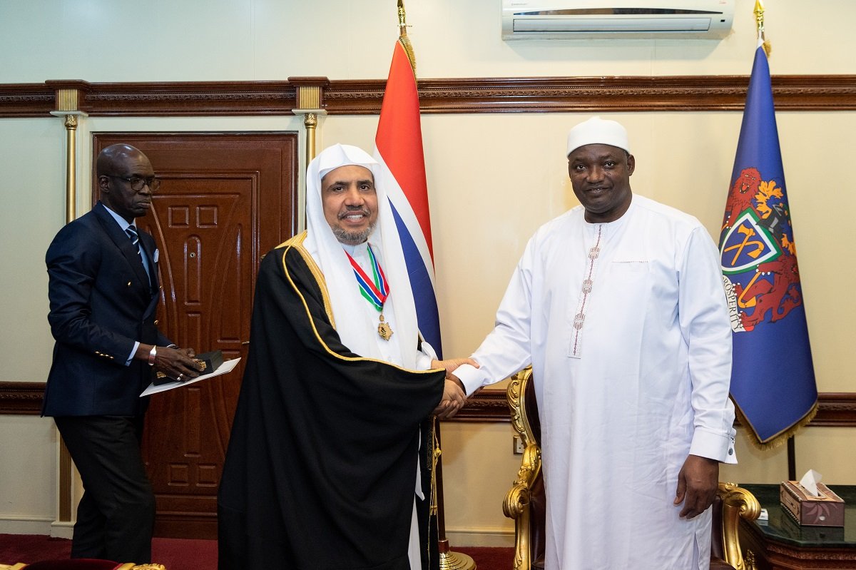 With the participation of the Gambian President:  Sheikh Dr. Al-Issa launches the Conference of Muslim Scholars in Africa