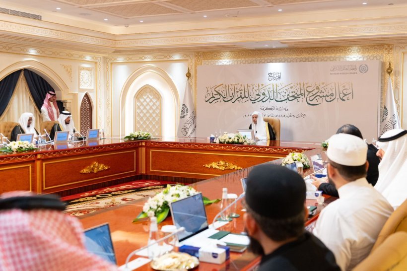 اسلامی تاریخ میں پہلی بار ..اور علمائے کرام اور محققین کی موجودگی میں: