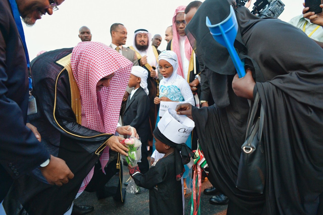 رابطہ عالم اسلامی کے عزت مآب سیکرٹری جنرل جمہوریہ برونڈی پہنچ گئے