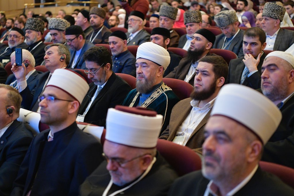 رابطہ عالم اسلامی کی ماسکو میں منعقدہ کانفرنس کی تصویری جھلکیاں(روسی فیڈریشن کی تاریخ میں یہ اپنی نوعیت کی پہلی کانفرنس ہے) ۔