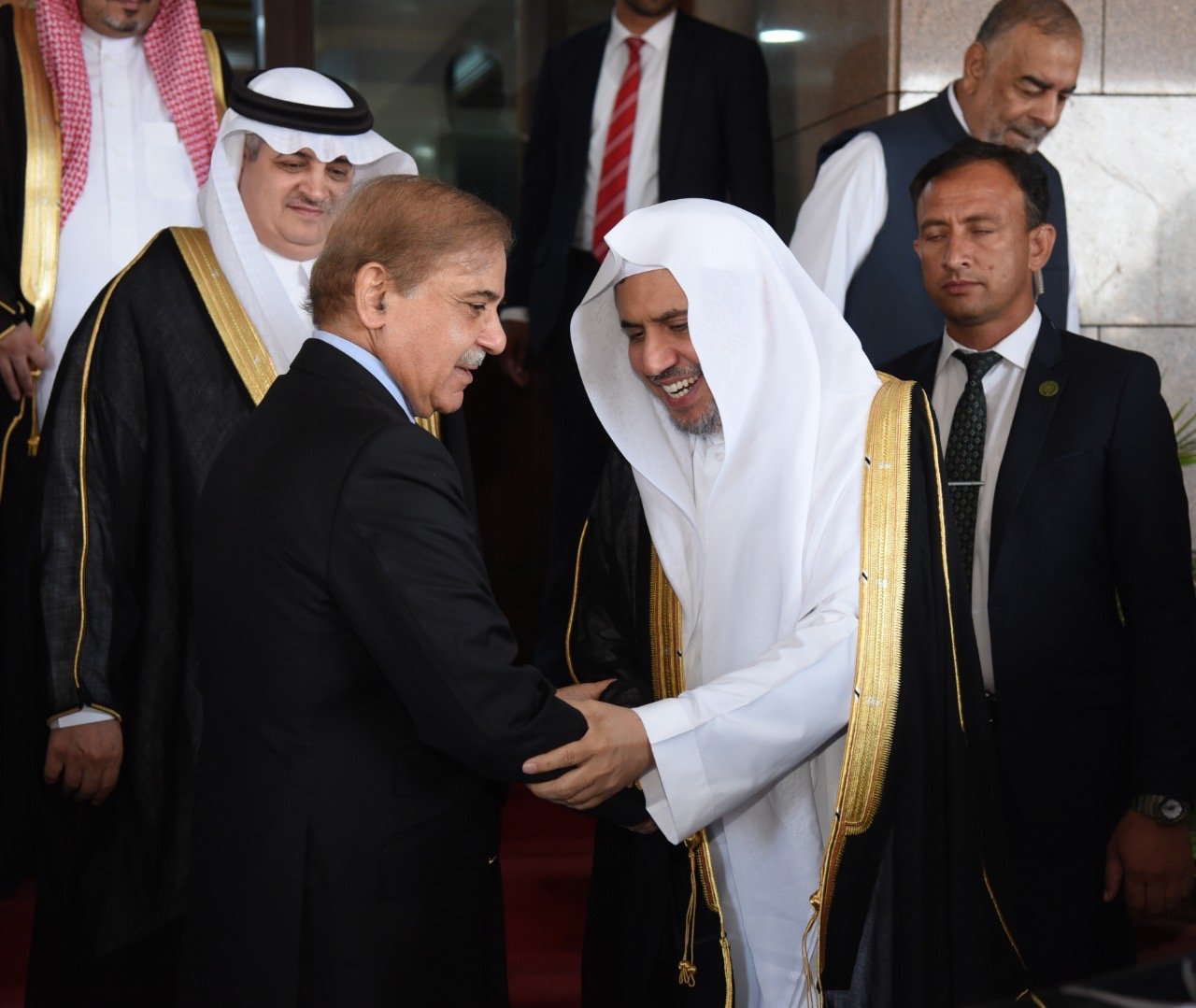 احتفاء دولة رئيس الوزراء بوفد رابطة العالم الإسلامي