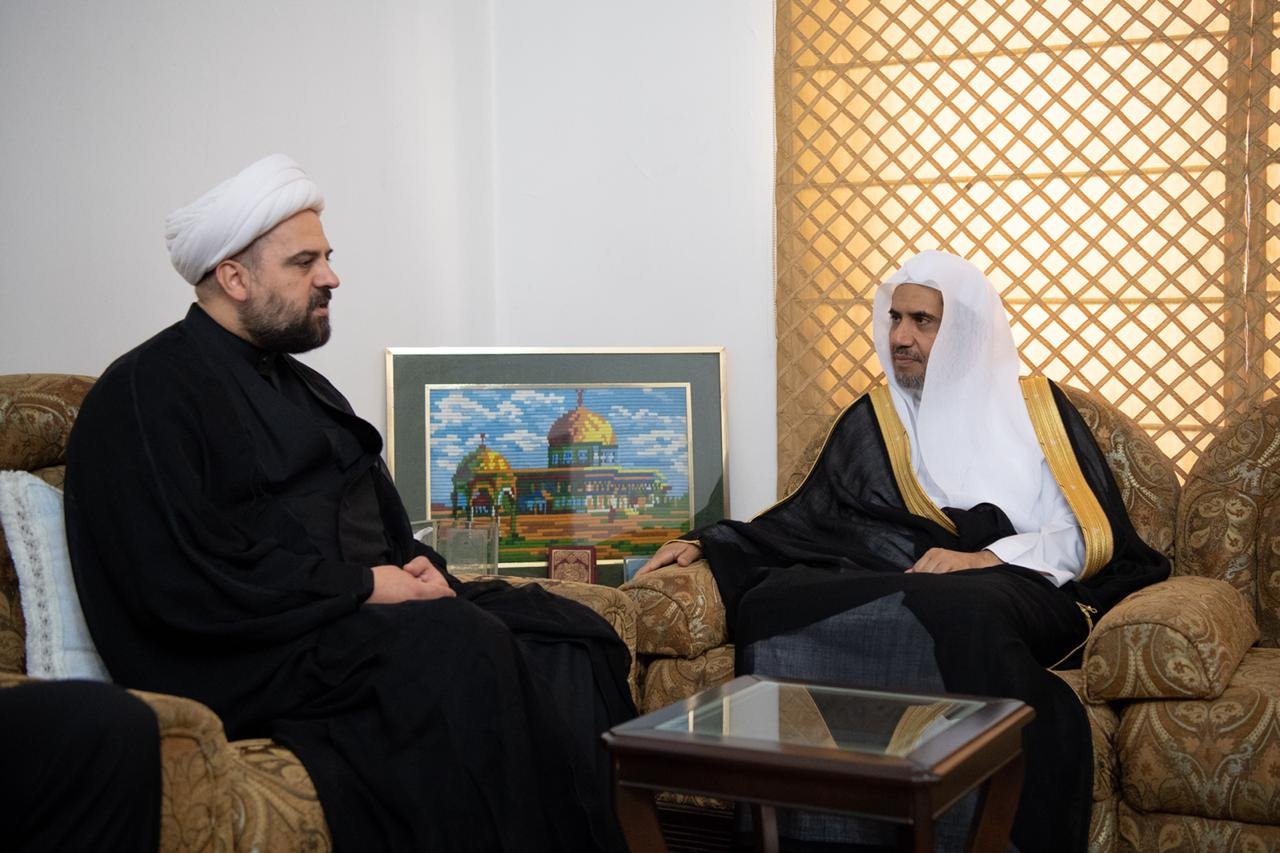 المفتي الجعفري الشيخ أحمد قبلان يستقبل امين عام رابطة العالم الإسلامي.