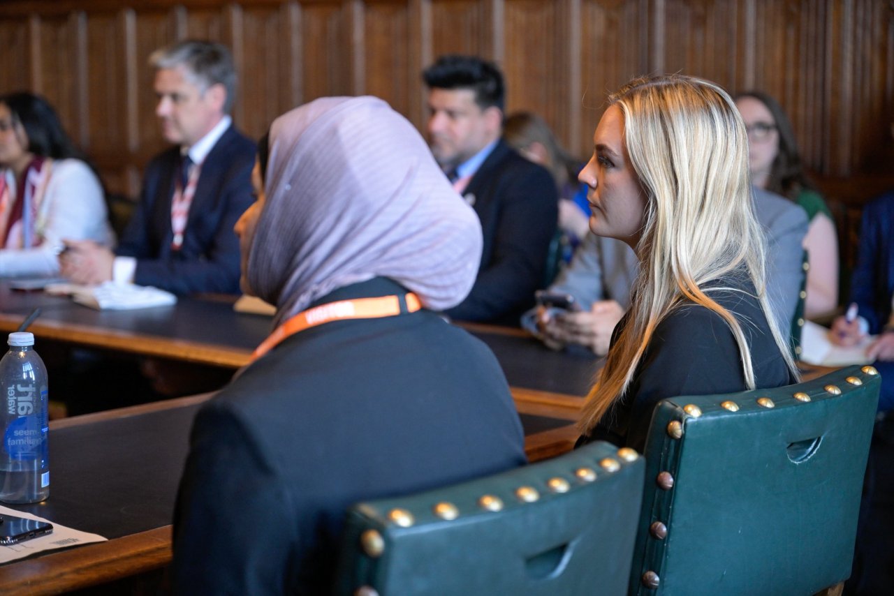 Lors d’une réunion initiée par plusieurs membres du Parlement britannique, après la séance élargie en présence du Président de la Chambre des communes :