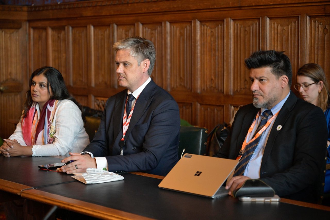 Lors d’une réunion initiée par plusieurs membres du Parlement britannique, après la séance élargie en présence du Président de la Chambre des communes :