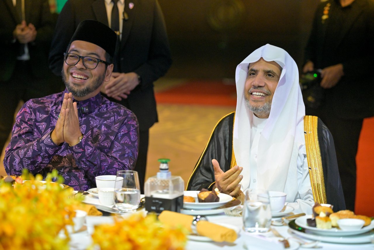 Cheikh Mohammed Al-Issa lance depuis la Malaisie, le Conseil mondial du miracle scientifique dans le Coran et la Sunna, et préside la cérémonie de clôture du programme et du concours « Science et Foi »