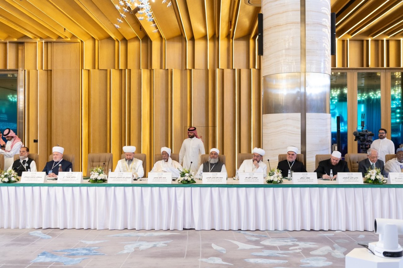 Sheij Ali Erbaş, Presidente de Asuntos Religiosos de la República de Turquía y miembro del Consejo Supremo de la Liga del Mundo Islámico, durante la 46ª sesión del Consejo Supremo: