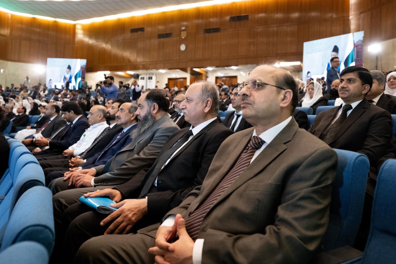 الأمين العام لرابطة العالم الإسلامي يحاضر في المحكمة العليا الباكستانية