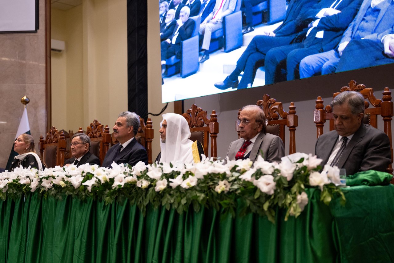 The Secretary General of the MWL Delivers Lecture at Pakistan’s Supreme Court