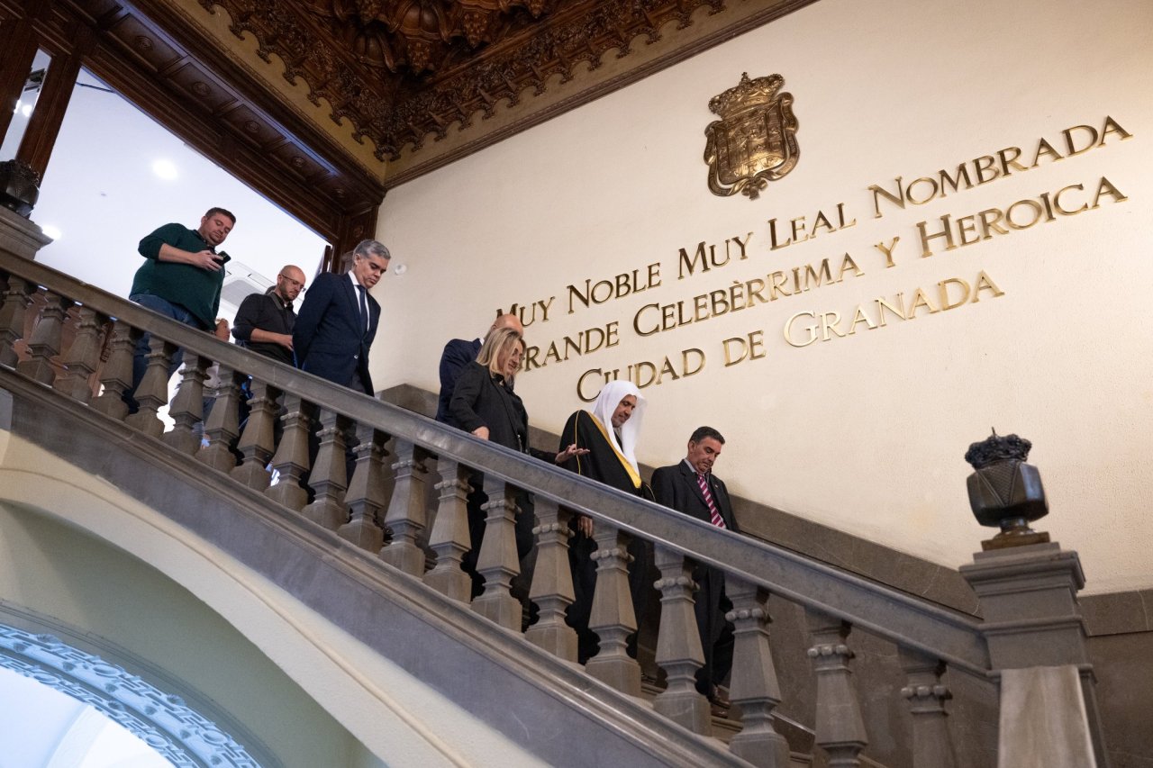 Cheikh Mohammed Alissa a rencontré, Mme María Francisca Carazo Villalonga