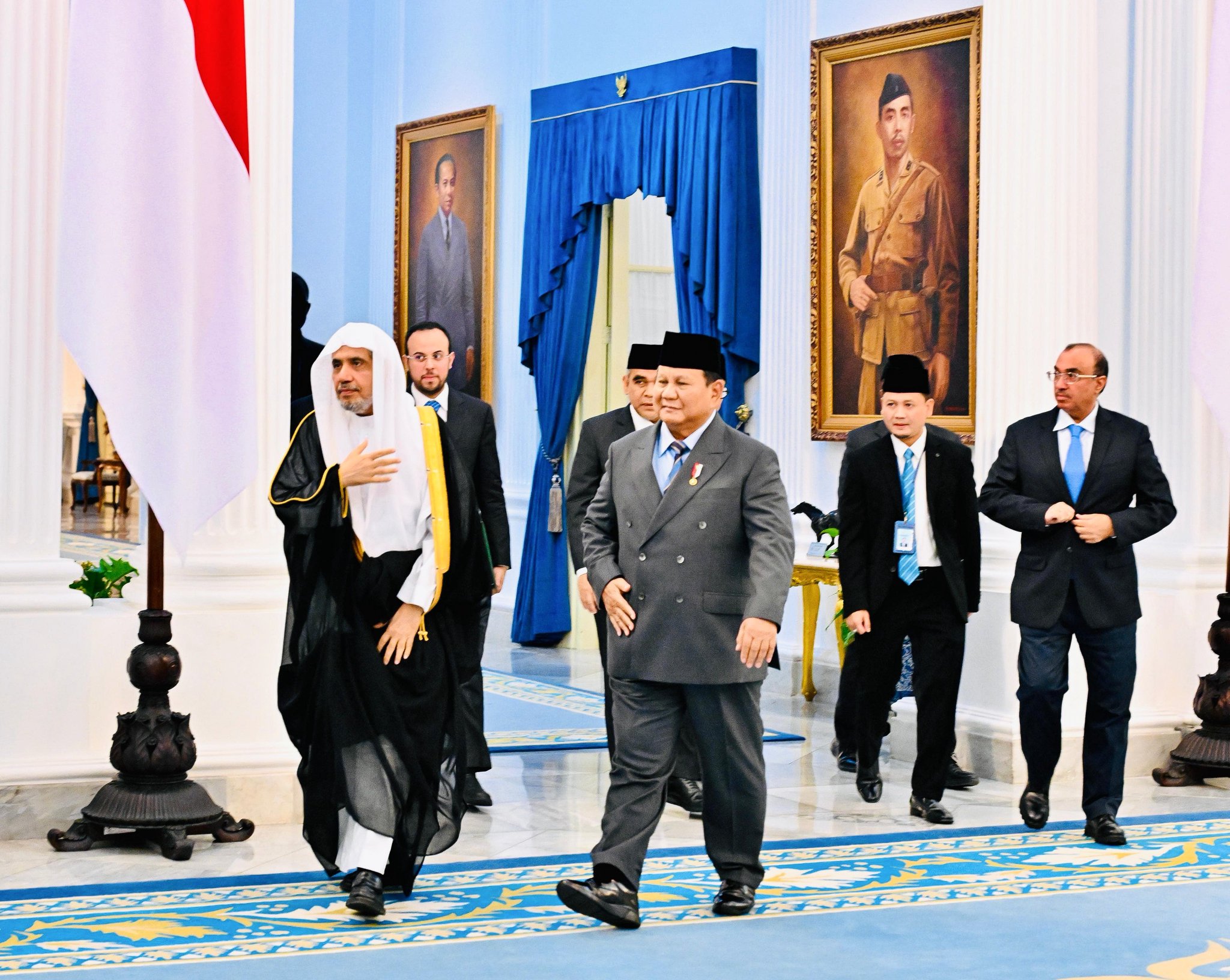 Today, H.E. Mr. Prabowo Subianto, President of the Republic of Indonesia, received H.E. Sheikh Dr. Mohammed Al-Issa, at the Presidential Palace in the Indonesian capital, Jakarta