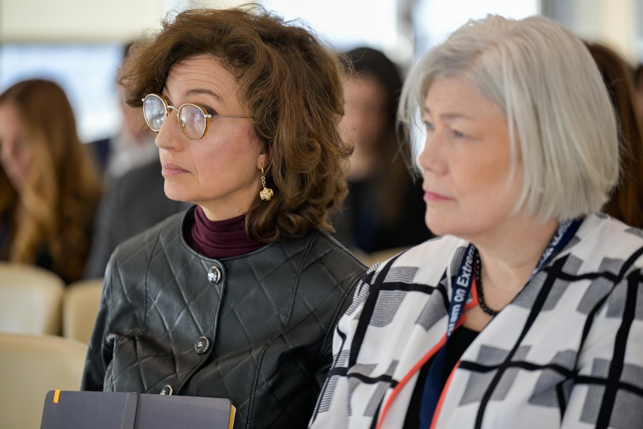 بدعوةٍ من رئيستها وبحضور الأكاديميين ومراكز البحوث د. العيسى يحاضر في جامعة جورج واشنطن عن "الكراهية .. وقيم الإسلام تجاه أتباع الأعراق والأديان"