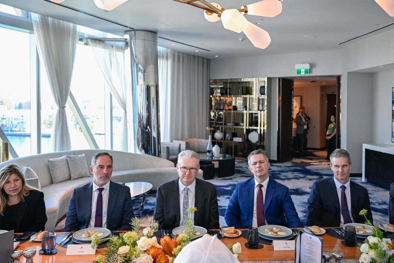 À l’occasion de la visite du Secrétaire général, cheikh Mohammed Al-Issa, le Conseil national des imams australiens, a offert un déjeuner