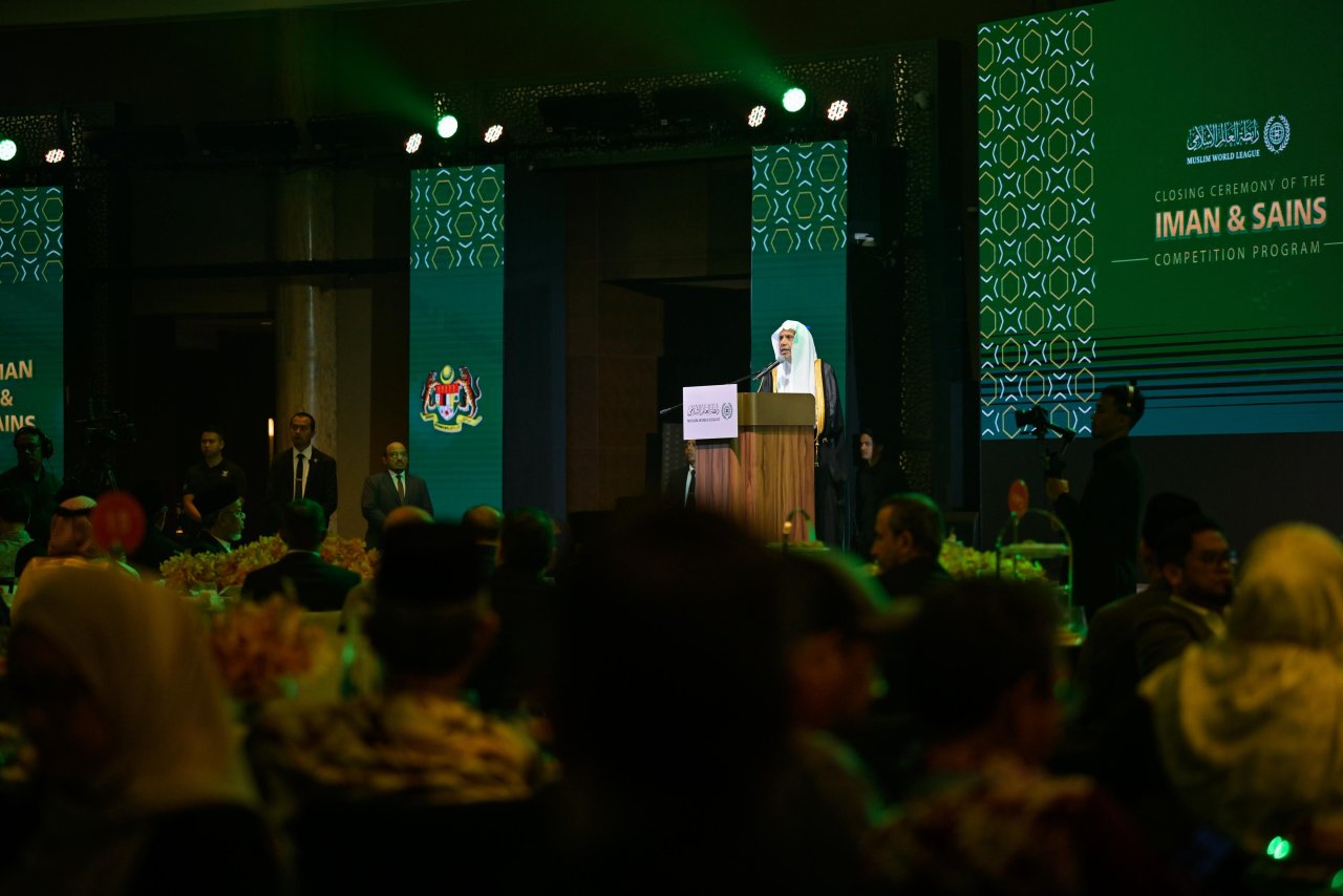 Dr. Al-Issa inaugurates from Malaysia the World Council for Scientific Miracles in the Qur’an and Sunnah, and sponsors the closing ceremony of the “Iman and Sains”