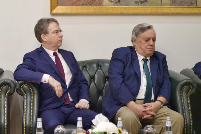 ‏معالي أمين عام ⁧رابطة العالم الإسلامي⁩ الشيخ د. ⁧محمد العيسى⁩ مستقبلاً صباح اليوم وفداً برلمانياً فرنسياً رفيعاً