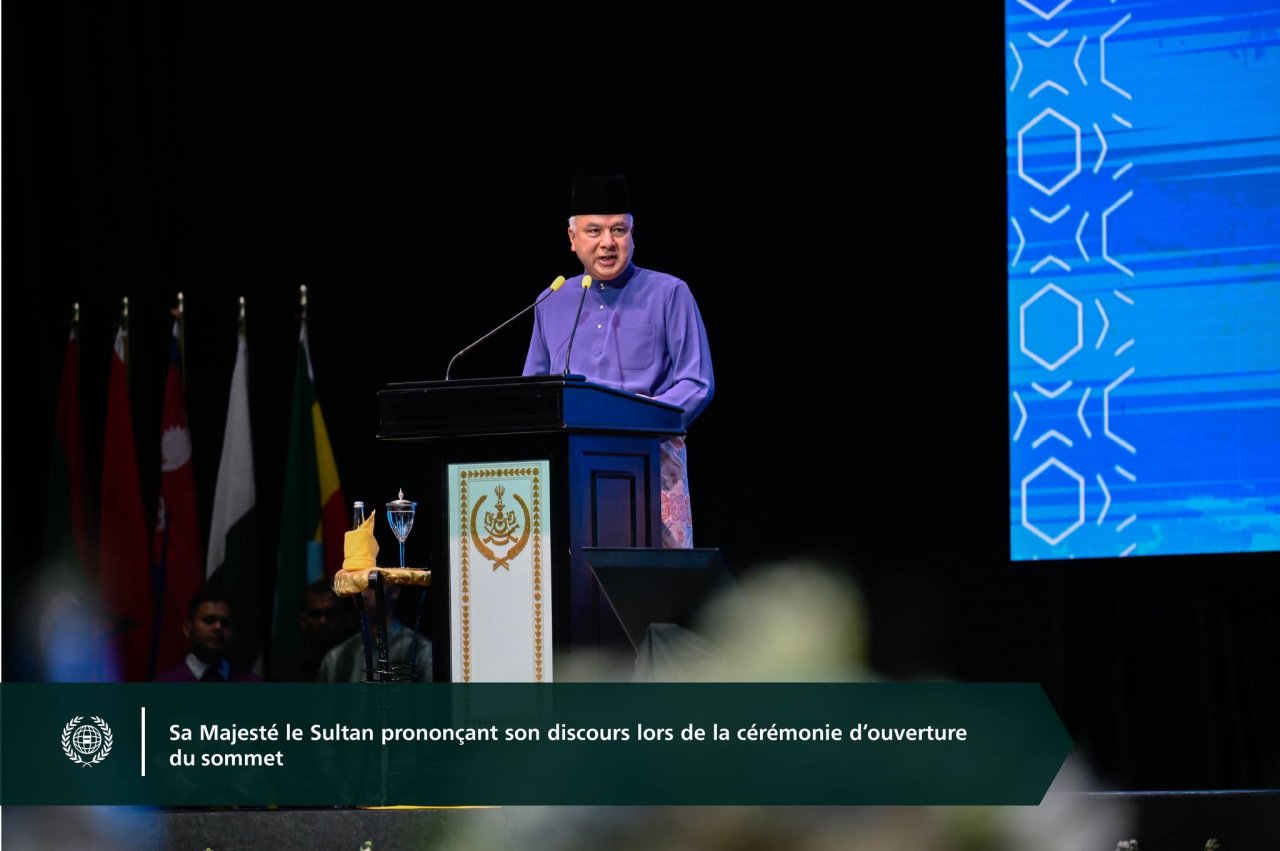 Photos du troisième Sommet international des responsables religieux, avec la participation du cheikh Mohammed Al-Issa en qualité d’intervenant principal lors de la cérémonie d’ouverture