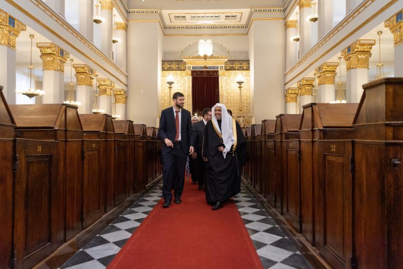 Cheikh Alissa et le grand rabbin du Danemark confirment l’importance de l’entraide entre les adeptes des religions pour lutter contre la haine et le racisme.