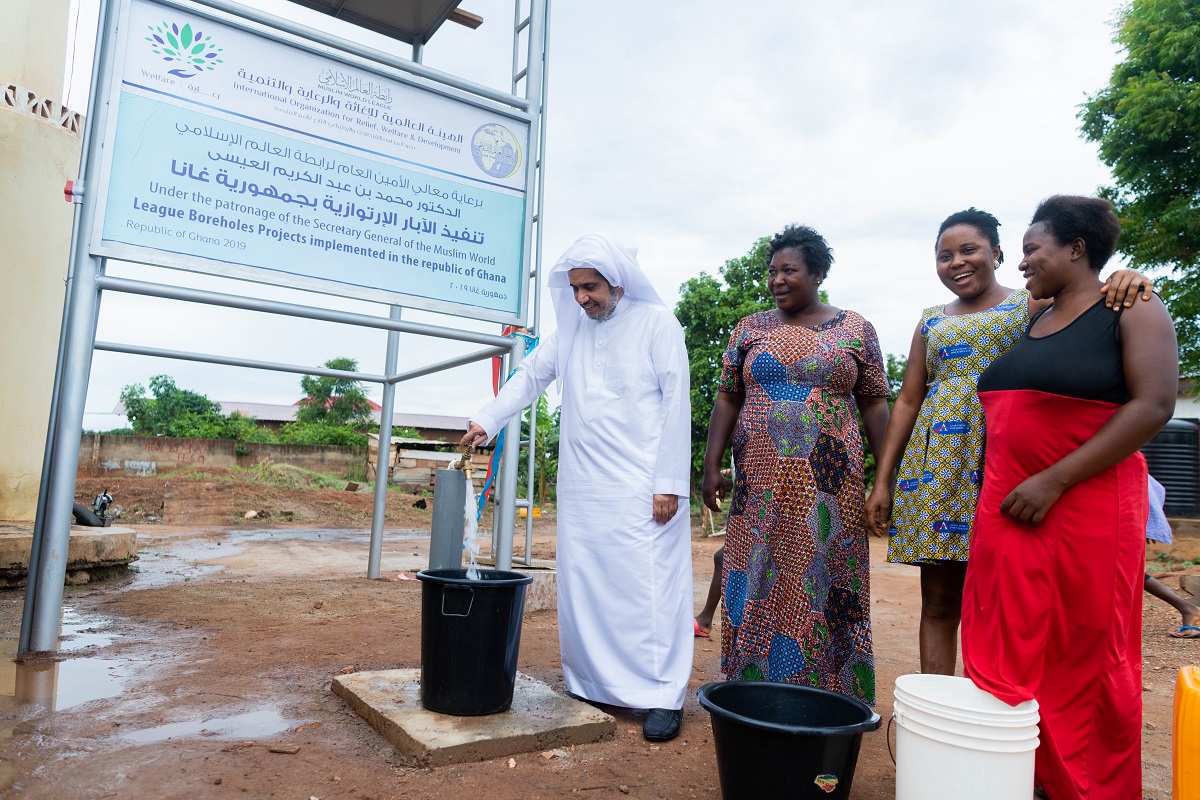 Le D.Mohammad Alissa inaugure un projet de distribution d’eau pour les familles démunies dans certaines provinces du Ghana La Ligue Afrique