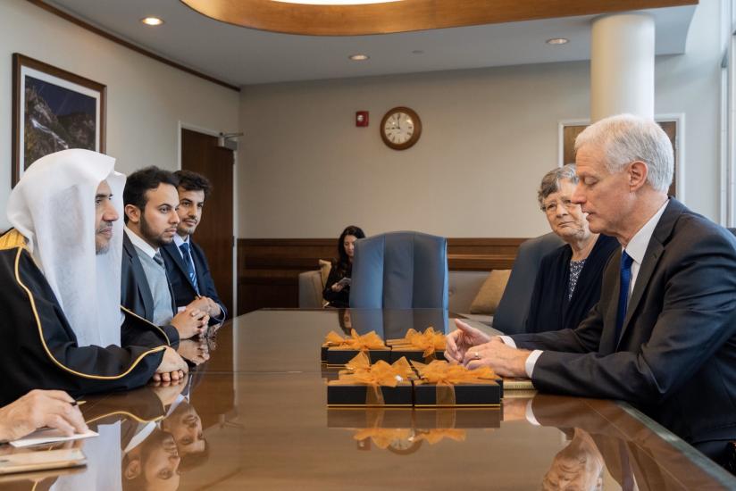 Le Doyen de l’université de Utah M. Orsen a reçu cheikh Alissa qu’il considère essentiel dans le monde pour l’établissement des relations entre les adeptes des religions.