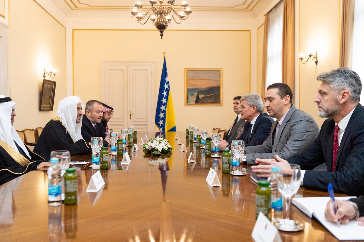 His Excellency the Bosnian President is hosting a lunch yesterday in Sarajevo in honor of His Excellency Sheikh Dr. Mohammad Alissa.