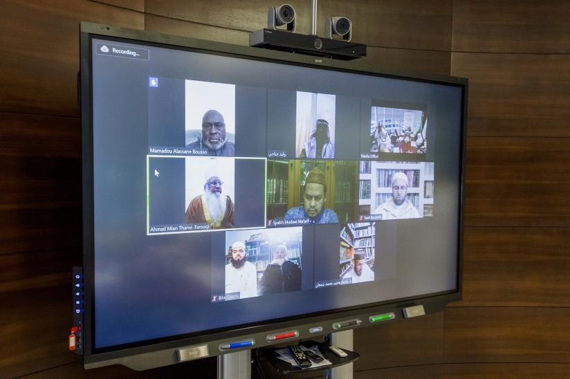 Le Comité international des récitateurs du Coran s’est tenu sous la présidence de Mohammad Alissa en vue de traiter divers sujets en relation avec l’étude et l’apprentissage du Coran.