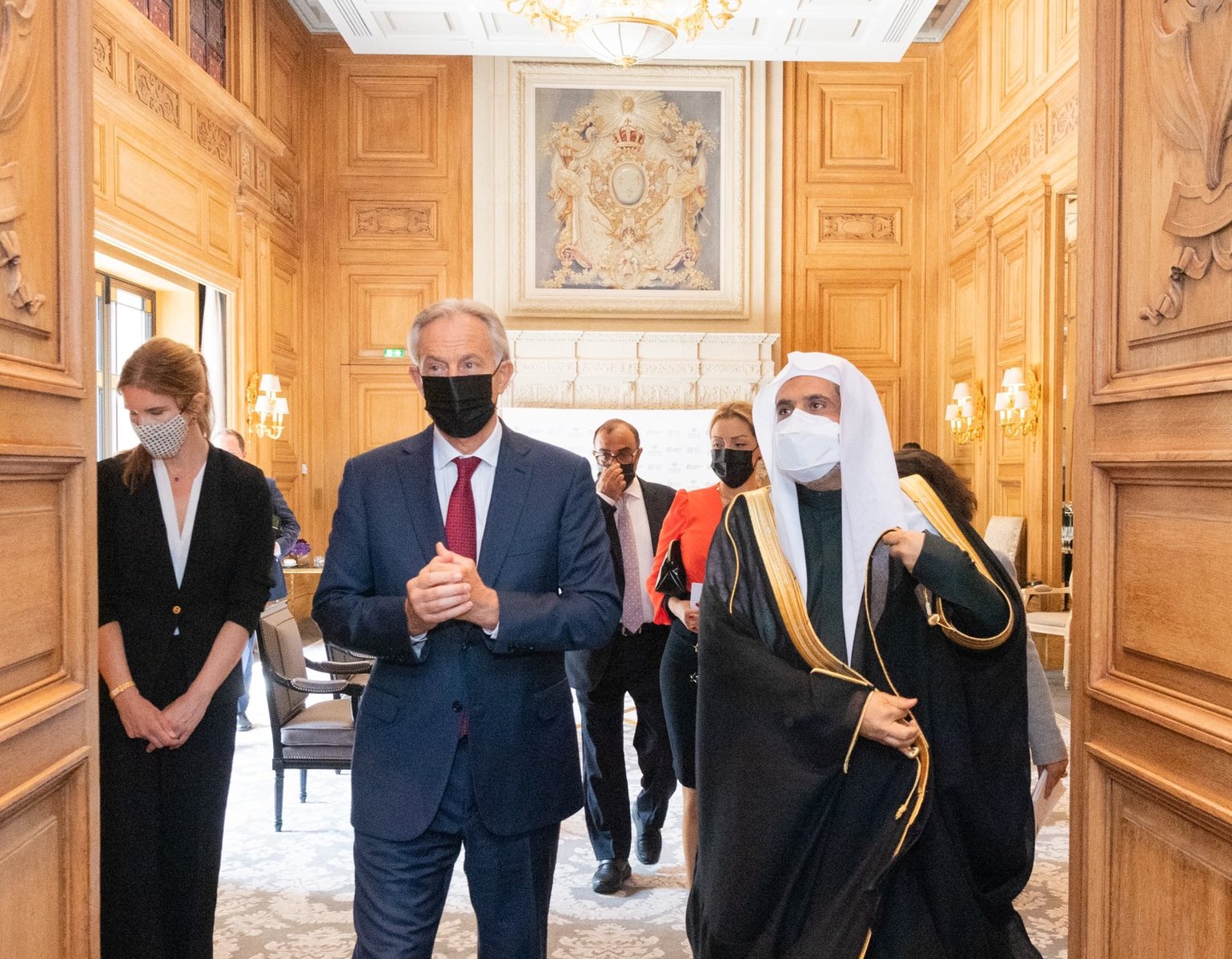 عزت مآب شیخ ڈاکٹر محمد العیسی نے سابق برطانوی وزیر اعظم ٹونی بلیئر سے ملاقات کی