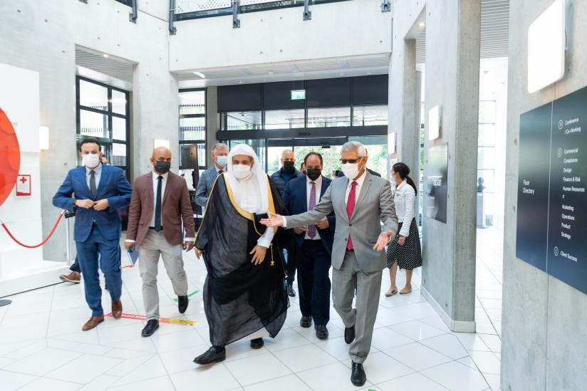 عزت مآب شیخ ڈاکٹر محمد العیسی نے جنیوا میں عالمی انجمن صلیب احمر وہلال احمر کے سیکرٹری جنرل جناب جگن چاپاگین سے ملاقات کی