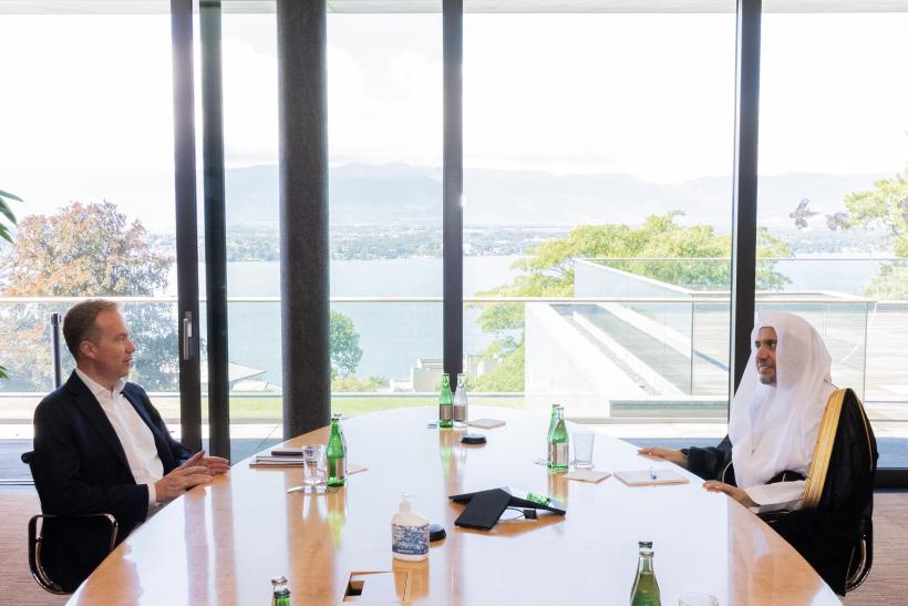 Le président du Forum économique mondial "Davos", M. Borge Brende, a reçu Cheikh Mohammed Al-Issa au siège du forum à Genève