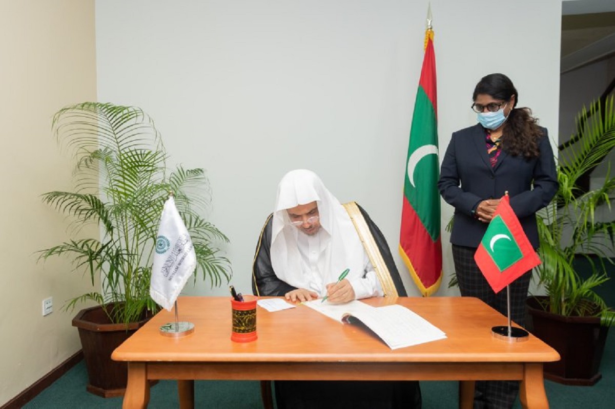 Mohammad Alissa a rencontré Maria Ahmed Dee Dee Ministre de la Défense des Maldives