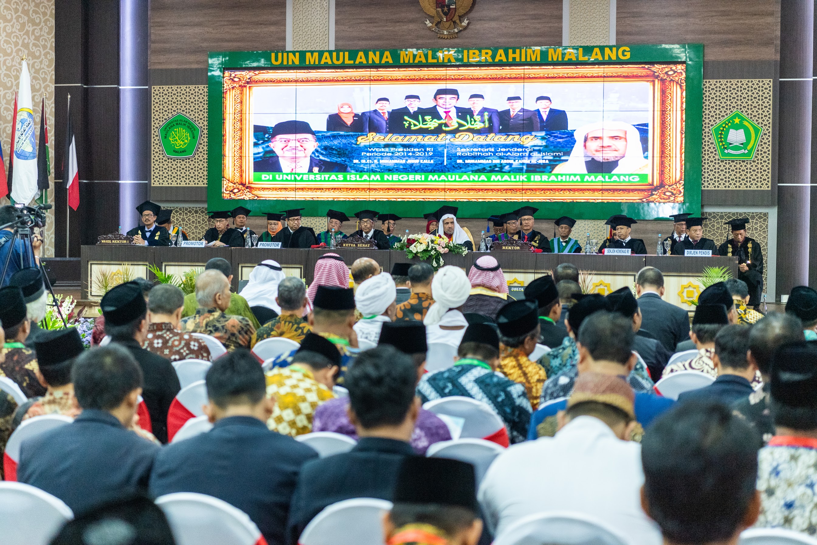 Mohammad Alissa a tenu une allocution à l’université indonésienne «Maulana Malik Ibrahima» devant le corps enseignant et les étudiants.