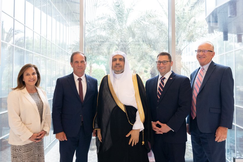 Dr. Al-Issa meets a delegation from the US Congress