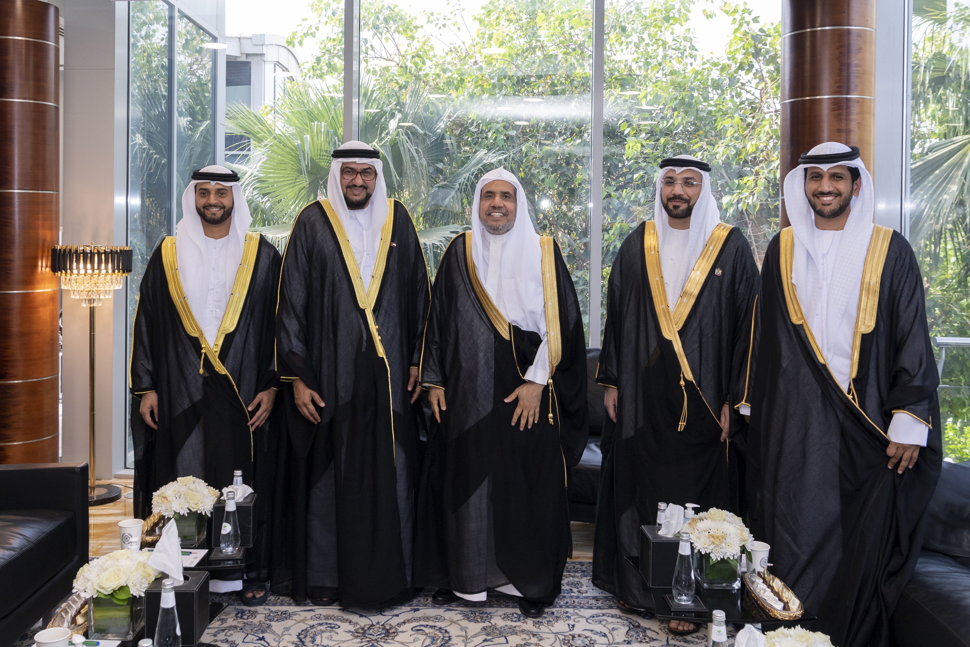 استقبل معالي الأمين العام رئيس هيئة علماء المسلمين الشيخ د. محمد العيسى فضيلة الشيخ المحفوظ بن بيه الأمين العام لـ منتدى أبوظبي للسلم