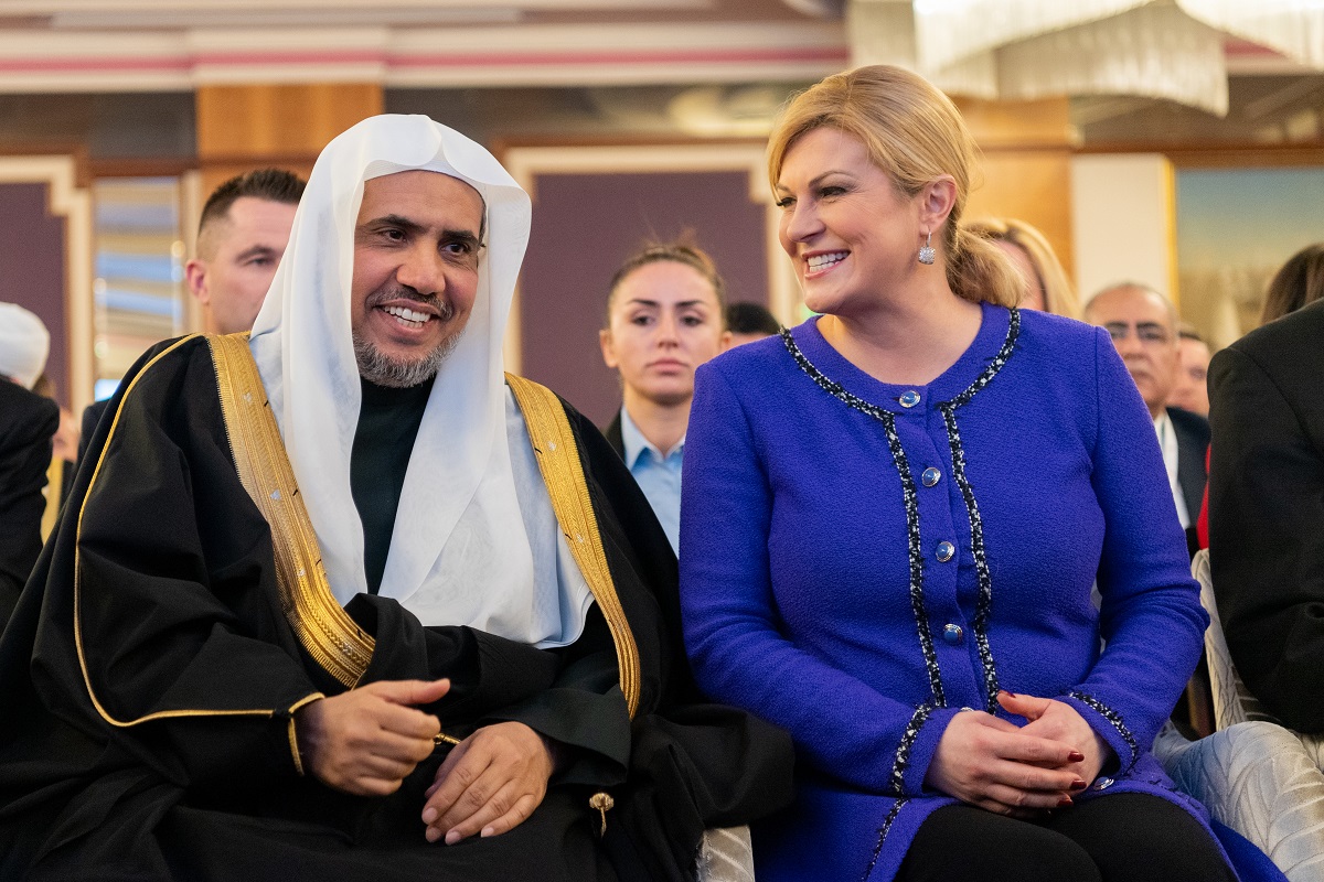 معالي الدكتور العيسى مع الرئيسة الكرواتية غرابار-كيتاروفيتش في زغرب