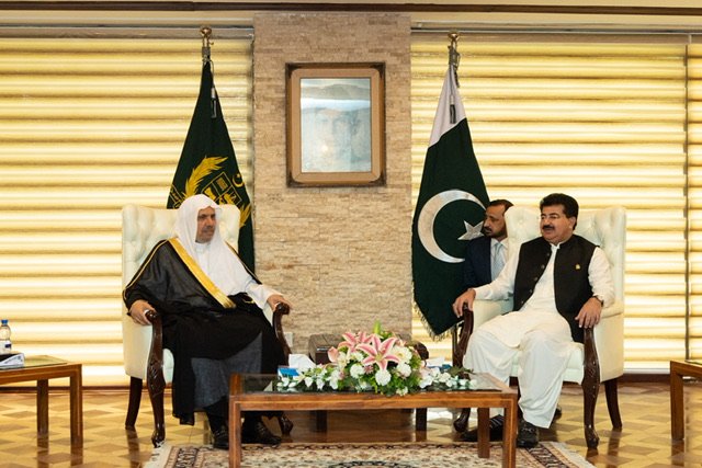 Le président du Sénat du Pakistan Muhammad Sadiq Sanjrani rencontre Mohammad Alissa