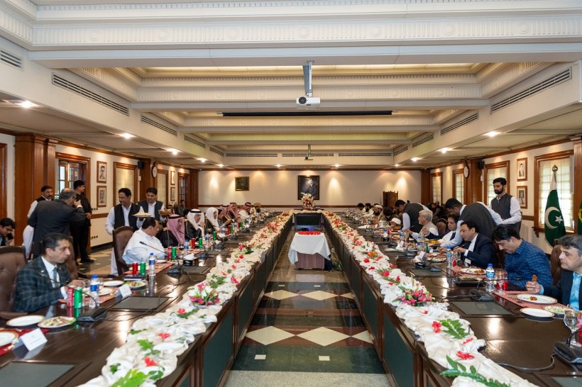 In the presence of the Pakistani President, Islamabad launches its conference on the biography of Prophet Mohamed (peace be upon him) and chooses Dr. Al-Issa as chief guest