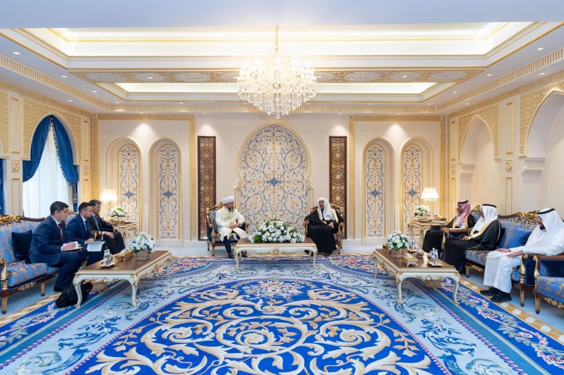 Dr. Al-Issa Meets Chairman of the Spiritual Administration of Muslims of Kazakhstan and Kazakhstan’s Ambassador to the Kingdom of Saudi Arabia