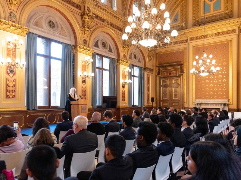 The UK’s Foreign, Commonwealth & Development Office hosts HE Sheikh Dr.Mhmd Alissa, Secretary-General of the MWL