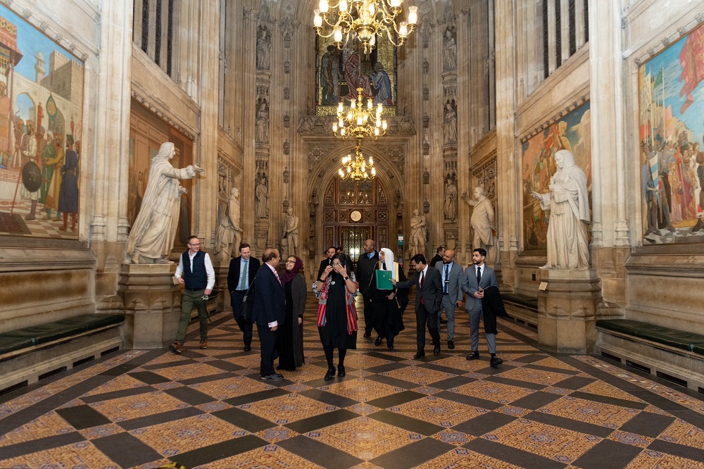 Pour la deuxième fois durant cette visite en GB Mohammad Alissa est invité par le parlement britannique à tenir une conférence.