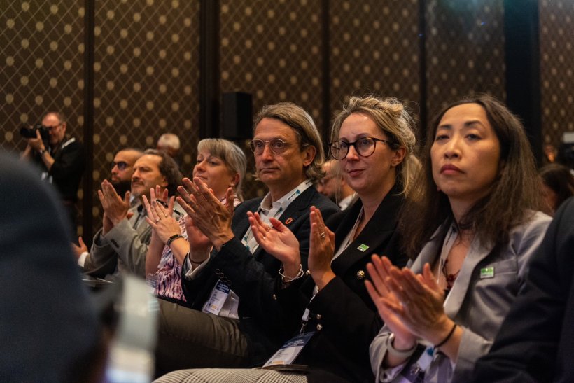 معالي الأمين العام، رئيس هيئة علماء المسلمين، فضيلة الشيخ د. محمد العيسى يحلُّ ضيفَ شرفٍ رئيسي على المؤتمر العالمي لالتهاب الكبد الوبائي بالعاصمة السويسريه جنيف