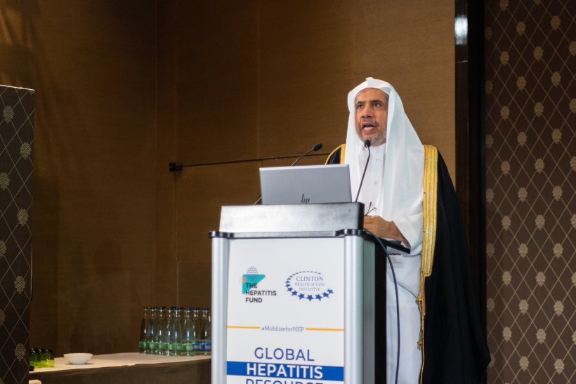 معالي الأمين العام، رئيس هيئة علماء المسلمين، فضيلة الشيخ د. محمد العيسى يحلُّ ضيفَ شرفٍ رئيسي على المؤتمر العالمي لالتهاب الكبد الوبائي بالعاصمة السويسريه جنيف