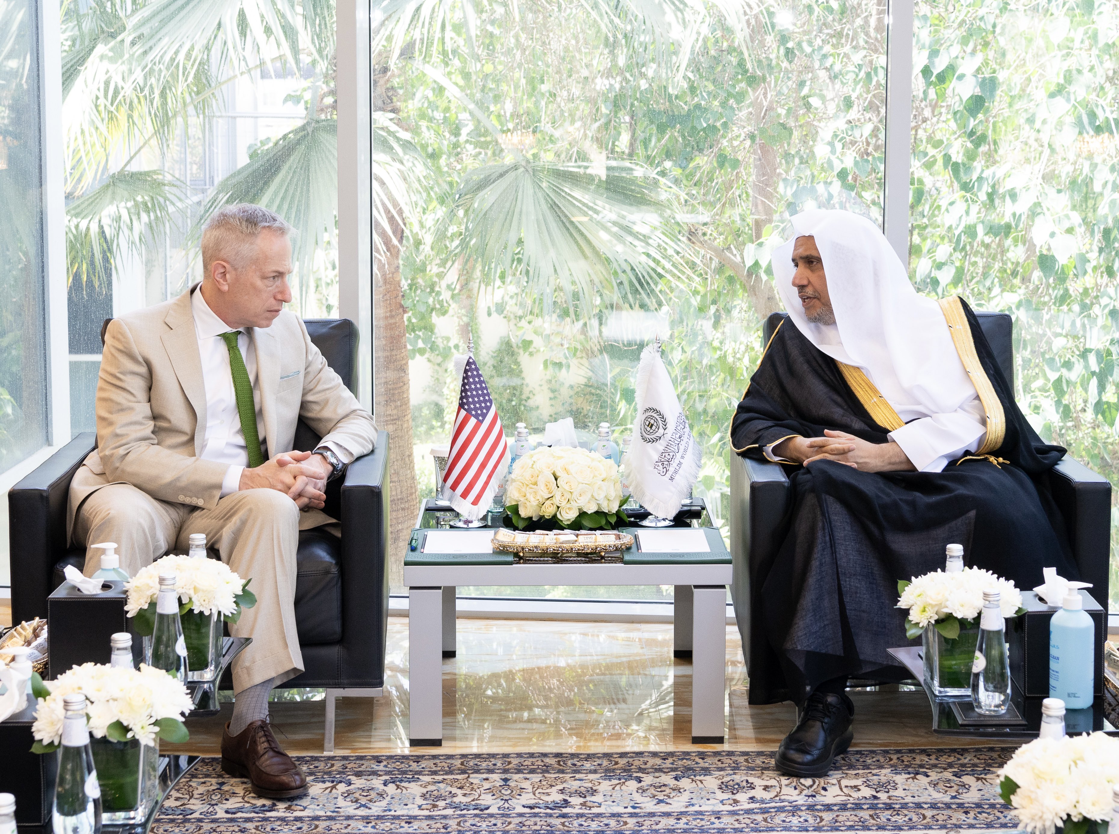 His Excellency Sheikh Dr. Mohammad Al-Issa, the Secretary-General of the MWL and Chairman of the Organization of Muslim Scholars, met with His Excellency Mr. Michael Alan Ratney