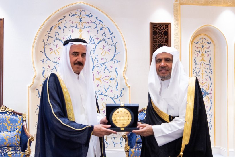 Today at the MWL headquarters in Makkah, His Excellency Sheikh Dr. Mohammed Al-Issa, met with His Excellency Dr. Mishaan Al-Khazraji