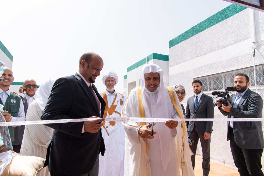 His Excellency Sheikh Dr. Mohammed Al-Issa, Secretary-General of the Muslim World League, inaugurated the medical center in the Mauritanian capital, Nouakchott.