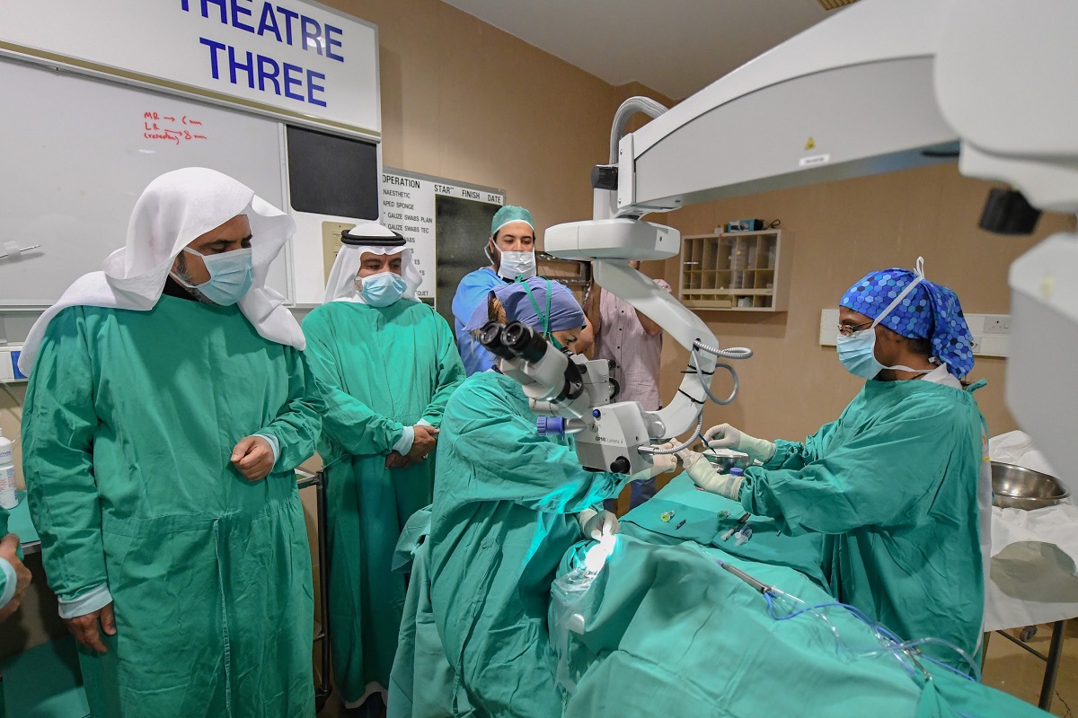 رابطة العالم الإسلامي تنفذ عملية إغاثة عاجلة لـ13 ألف متضرر من الأمطار في موزمبيق