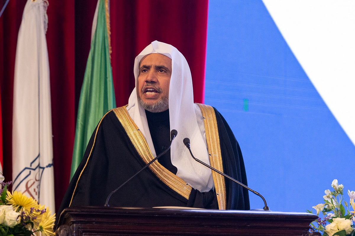 His Excellency Sheikh Dr. Mohammed Al-Issa, Secretary-General of the MWL, delivers a lecture titled: "Intellectual Developments between the East and the West"